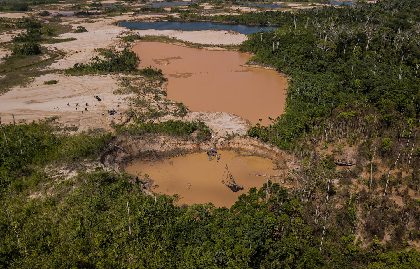 TODO IGUAL. Los inscritos en el Registro Integral de Formalización Minera (Reinfo) están excluidos de ser sentenciados por minería ilegal.
