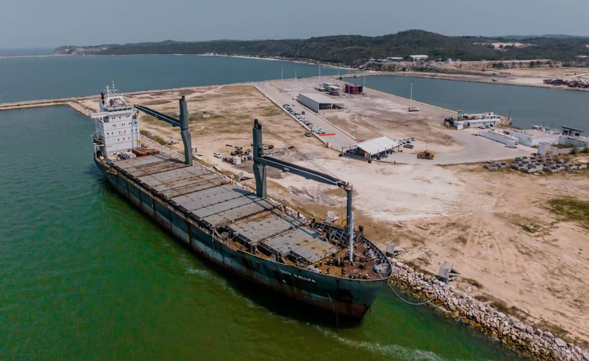 YACU KALLPA. El barco fue desmantelado en el puerto Seybaplaya, en el estado de Campeche. La nave fue abandonada después de que la Naviera Yacu Taski S. A se declarara en quiebra.