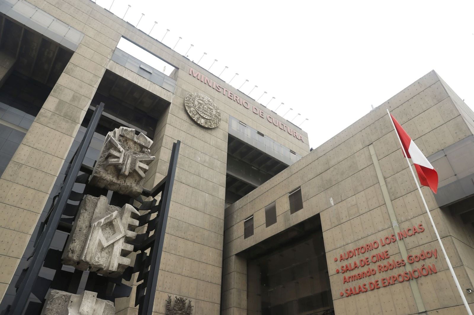 CUESTIONAMIENTOS. Libreros señalan que el Ministerio de Cultura tomó medidas sobre su logo que buscan generar un control sobre sus actividades.