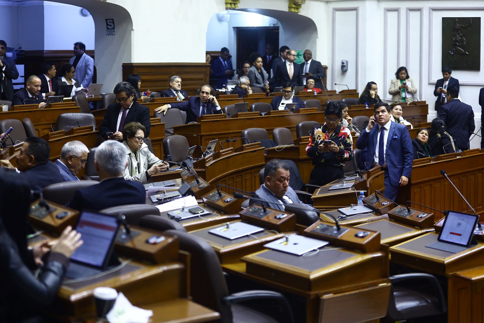 CONSENSO. Los congresistas que respaldan iniciativas vinculadas a la minería informal e ilegal provienen de distintas bancadas y sectores.