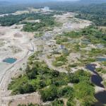 ECUADOR. This is how the Yutzupino sector, which experienced the illegal gold rush between December 2021 and February 2022, was left. Although to a lesser extent, illegal activities have not ceased.