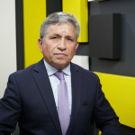 ESTRATEGIA. Para Carlos Rivera, director del IDL, se busca golpear a los casos de violaciones de derechos humanos, lo cual incluye dejar sin abogados a las víctimas. 