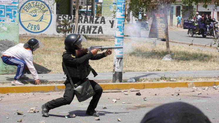 VIOLENCIA. Solo en Chao, 17 personas fueron hospitalizadas por lesiones por PAF durante las protestas.