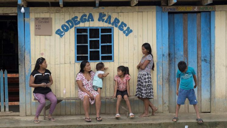 PRECARIO. Muchos jóvenes tienen dificultades para obtener empleos estables y con adecuadas condiciones laborales.