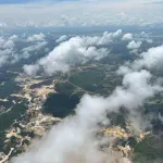 MINERÍA ILEGAL. Una imagen aérea del Sur de Bolívar, una región en Colombia que por muchos años ha sufrido los impactos del rentable negocio de la minería ilegal.