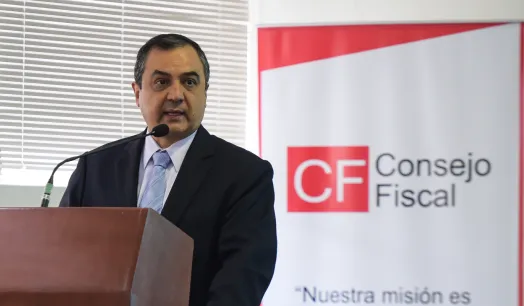 RETIRO. Carlos Oliva Neyra ocupa el cargo de presidente del Consejo Fiscal desde diciembre de 2020.