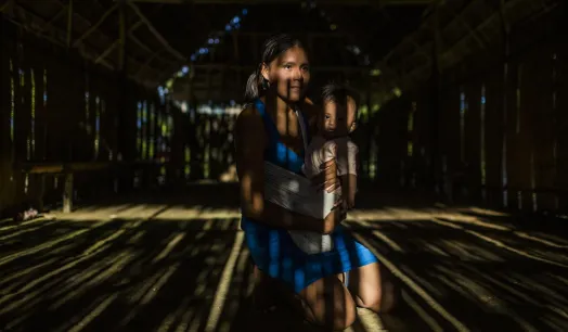 LUCHADORAS. Las mujeres indígenas tienen el imperativo de proteger sus comunidades y modos de vida, ello las ubica en posiciones de liderazgo.