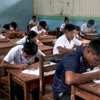 BRECHAS. Si un menor vive en situación de pobreza o en zona rural tiene menos oportunidades para alcanzar mayores niveles de aprendizaje.