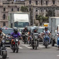 CRECIMIENTO. El parque automotor está conformado, en gran parte, por motos y mototaxis, luego por autos y camionetas y, en tercer lugar, por transporte pesado.