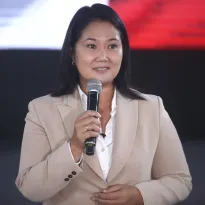 Es engañosa la versión de Keiko Fujimori acerca de que cambiar un artículo de la Constitución requiere 87 votos 