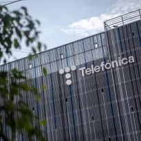 GARANTÍA. La Sunat ejecutó dos embargos, por S/800 millones, sobre inmuebles de Telefónica del Perú. Se espera una tercera  acción para completar la cuota exigible total.