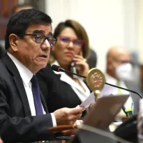 Es falsa la versión del congresista José Williams acerca de que la minería contribuye con 12% al PBI nacional 