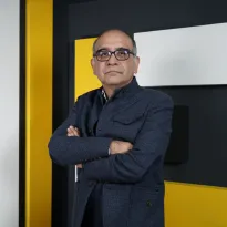 ADVERTENCIA. Yvan Montoya señala que la fiscal Patricia Benavides es una persona "altamente peligrosa" para la independencia del Ministerio Público.   