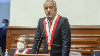 Es falsa la versión de Guerra García acerca de que Alberto Fujimori no fue condenado por corrupción