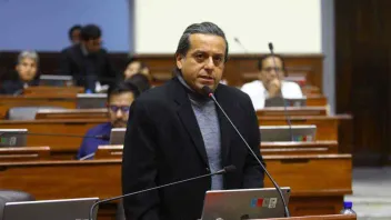 Es falso el dato del congresista Málaga acerca de que el presupuesto del sector Cultura es el más bajo de todos los sectores