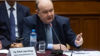 Es falso el dato de López Aliaga acerca de que la MML no contrató consultorías en lo que va de su gestión