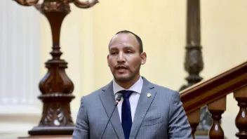 Es falso que 3 sentencias del TC exhortan a aplicar juicio y antejuicio político a jefes de organismos electorales