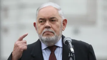 Es falsa la versión de Montoya acerca de que la ley de amnistía no beneficia a policías y militares condenados