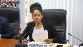 Es falso que prohibición de retirar el 95,5% de fondos pensionarios de menores de 40 años entra en vigencia en 2028